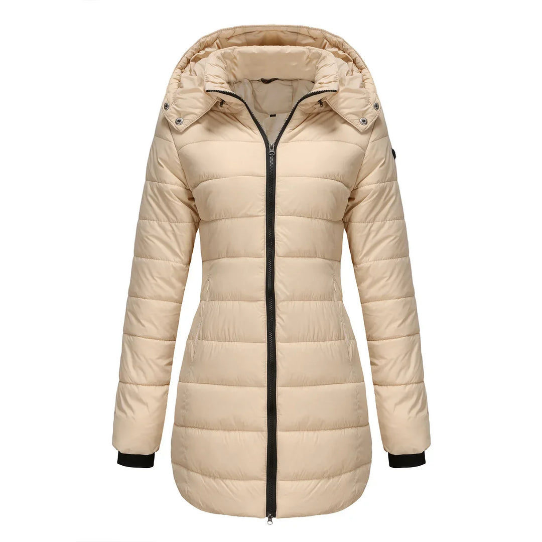 Amira – Mittellanger Outdoor-Wintermantel